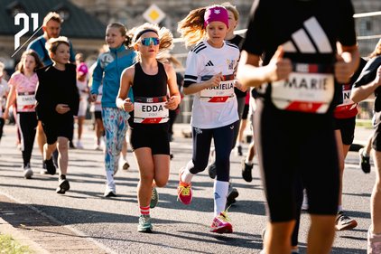 Laufende Kinder beim KidsRUN DresdenHALF